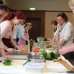 Jetzt anmelden: Schülerfirmen-Branchentreffen Gastronomie startet ab Oktober!